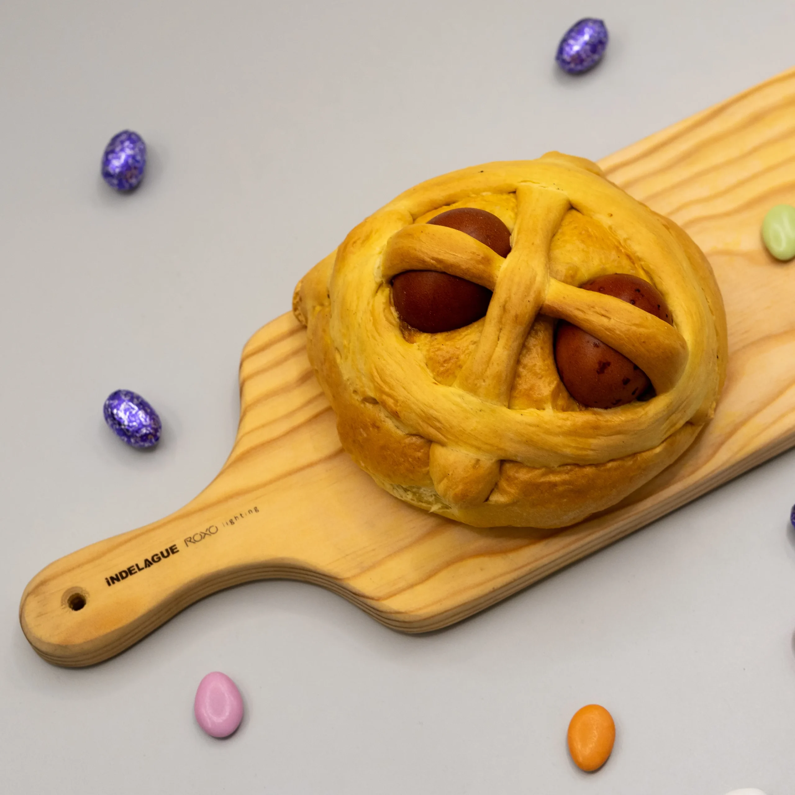 Indelague celebrates Easter with a gesture of recognition