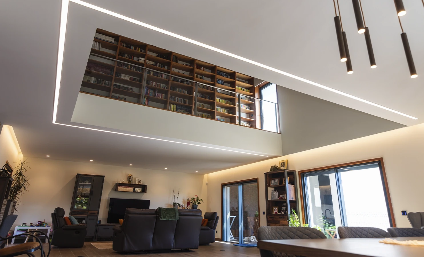Indelague_House-1685_imagem-banner_1484x902_Project-02.webp