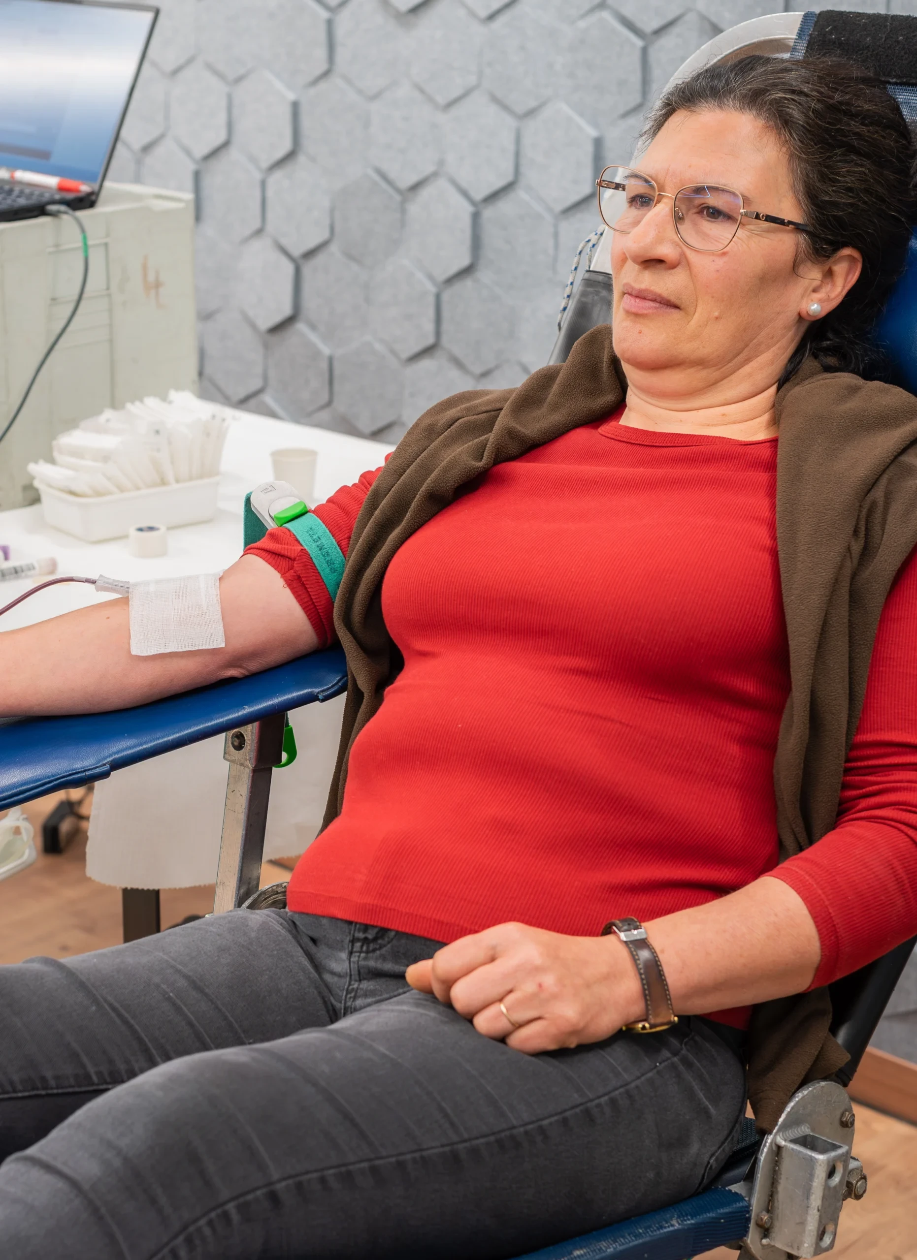 Indelague-doacao-sangue-gallery-image_6-720x990px-scaled.webp