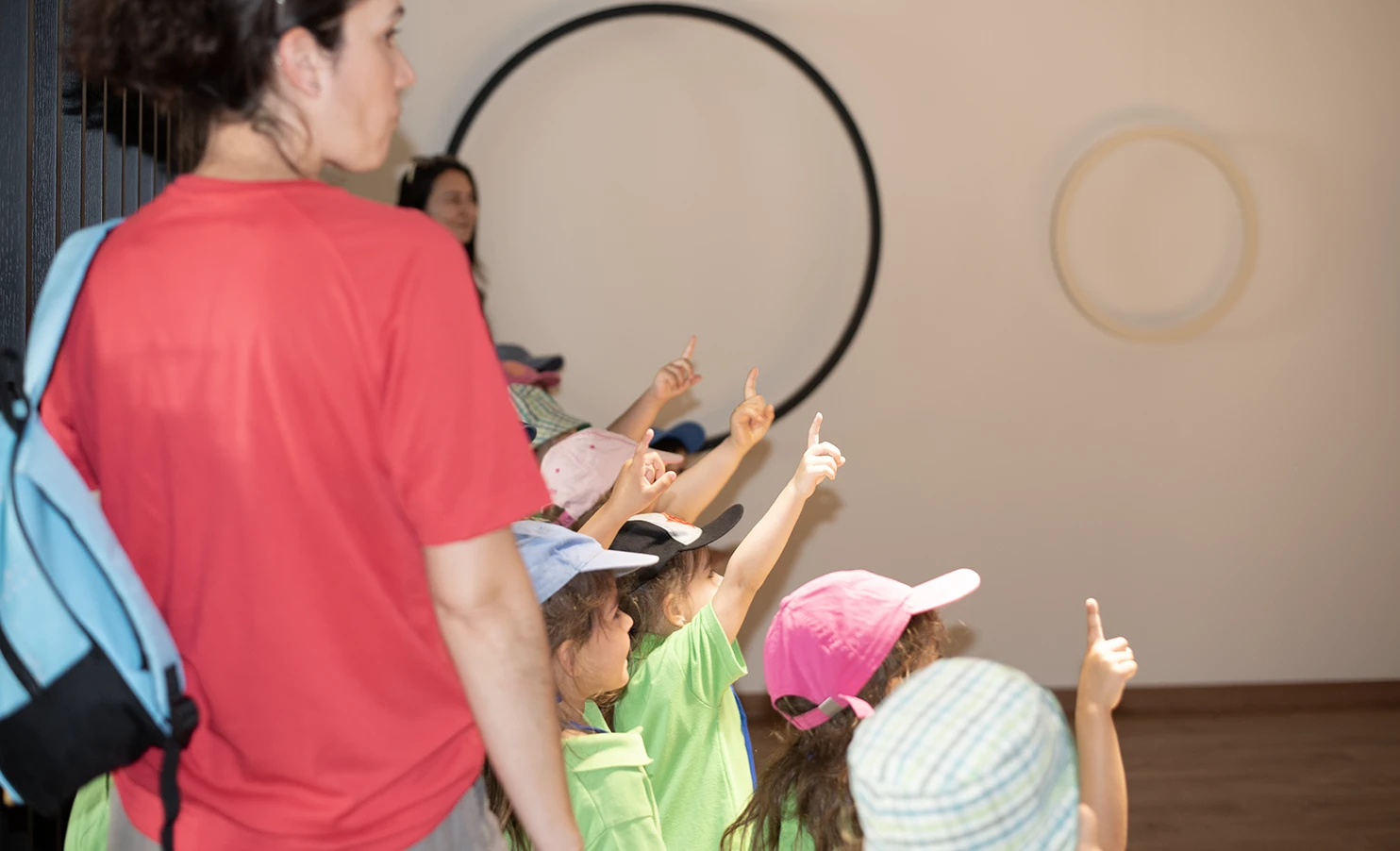 indelague-childrens_day-bloco-2-image_1-1484x902px.webp