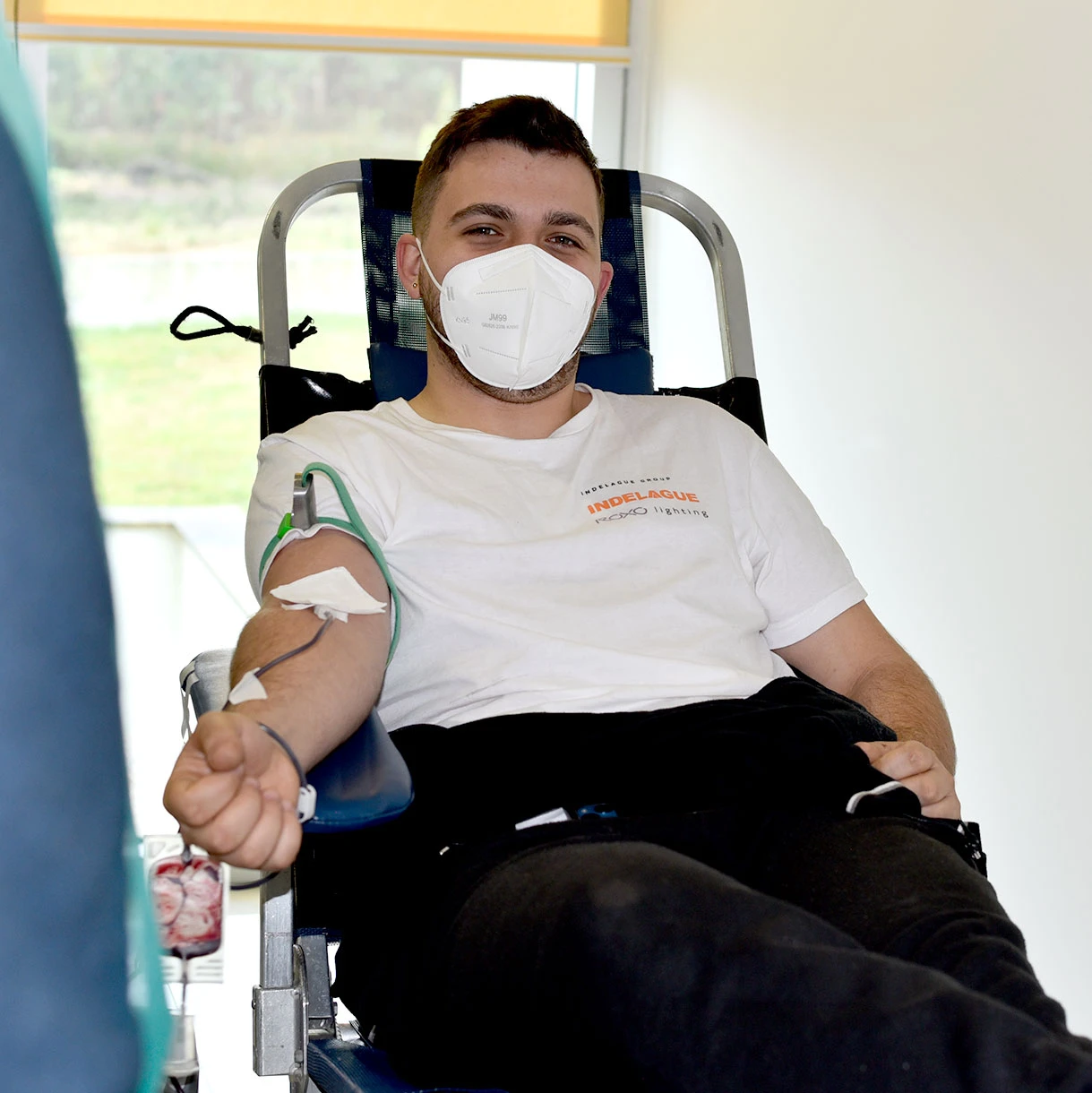 Doe-Sangue_Image-3_1220x1220px.jpg